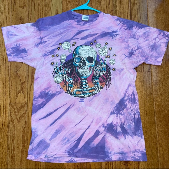 SOLD ELSEWHERE Vintage ‘91 Disco Skeleton Relix Tshirt - Picture 8 of 8